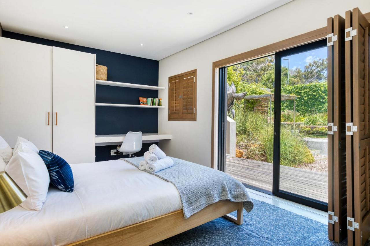 Solar-Powered Mountain Retreat With Natural Pool Cape Town Dış mekan fotoğraf
